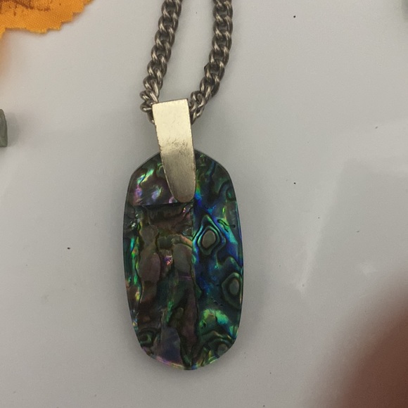 NWT Kendra Scott Inez Veined African Turquoise Jasper Pendant Necklace Rhodium - Picture 6 of 10